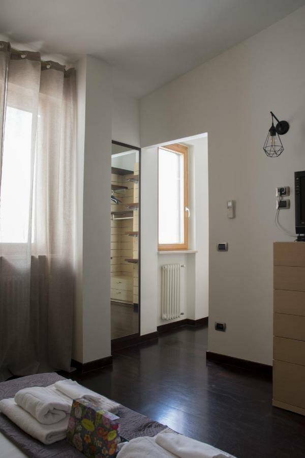 孔韦尔萨诺Casa Domi住宿加早餐旅馆 外观 照片